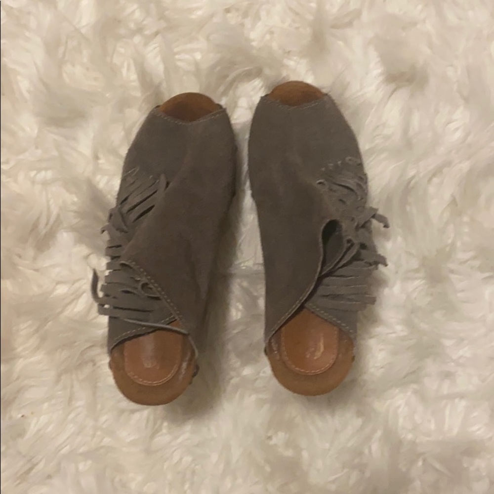 Wedges - Picture 2 of 4